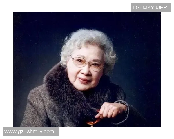 姚明明女神的魅力与奋斗历程揭示了新时代女性的坚韧与优雅