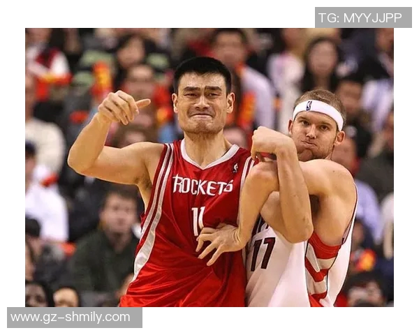 马龙与姚明身高对比揭秘谁更高以及他们在各自领域的成就分析 马龙与姚明身高对比揭秘谁更高以及他们在各自领域的成就分析