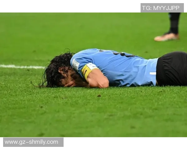 在光鲜背后默默流泪的足球明星们的心酸故事