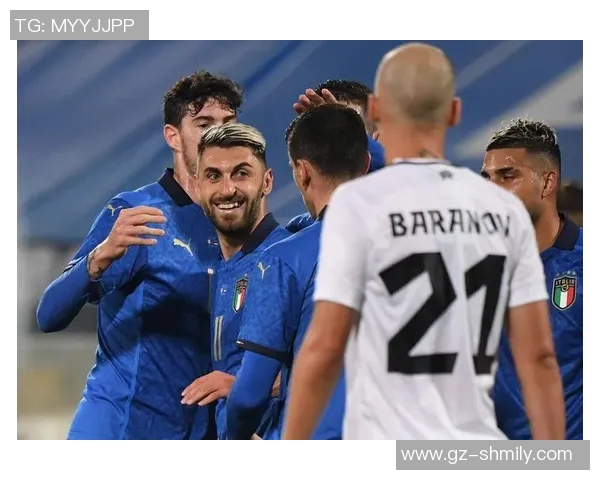 普京与足球明星共饮美酒视频引发热议展现友谊与体育精神