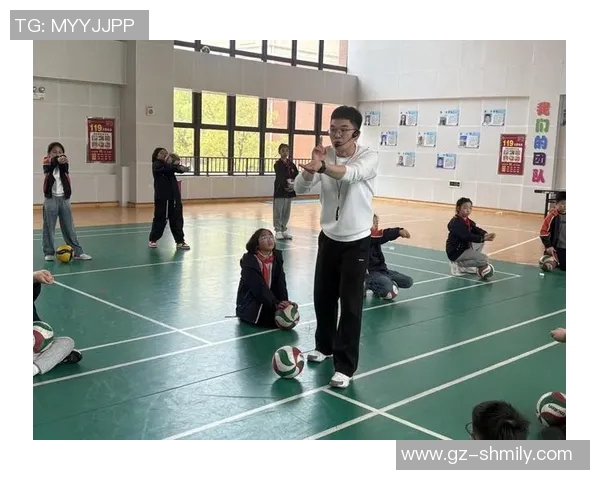 体育课程标准的定义与重要性解析及其对学生全面发展的影响